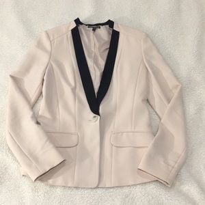 Express cream and black one button blazer